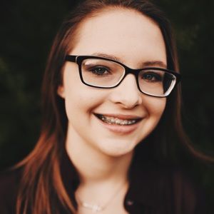 Meet your Posher, Laura